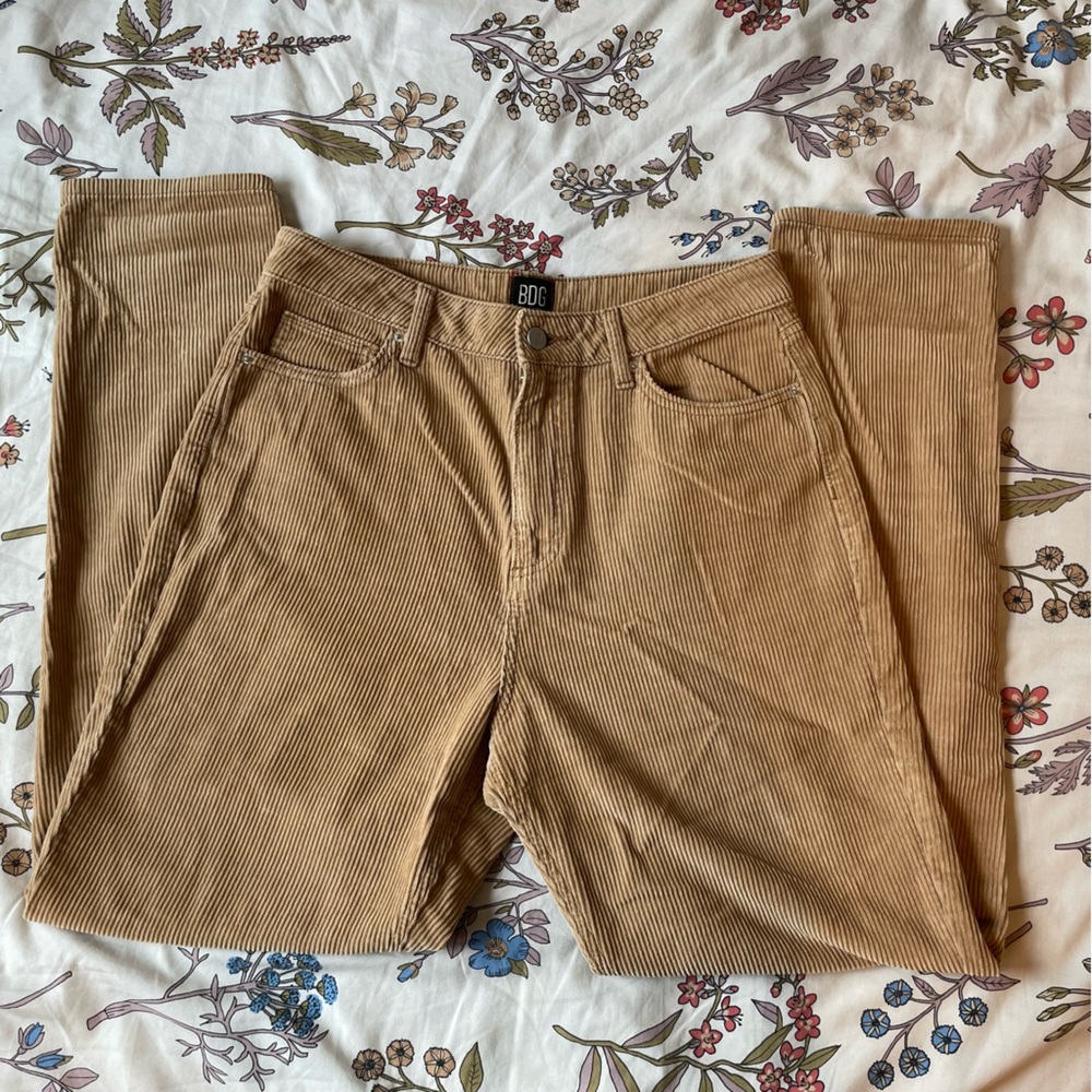 URBAN OUTFITTERS BDG corduroy high waisted mom pant